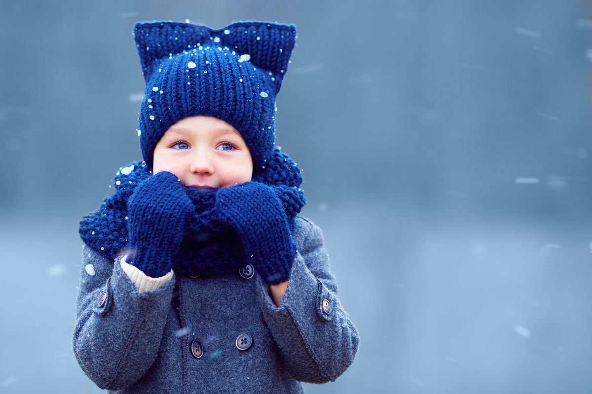 bambina neve cappello sciarpa