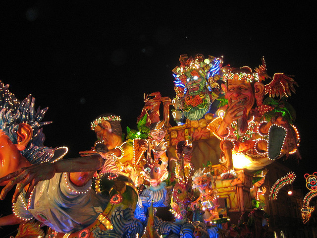 Carnevale di Acireale 2014