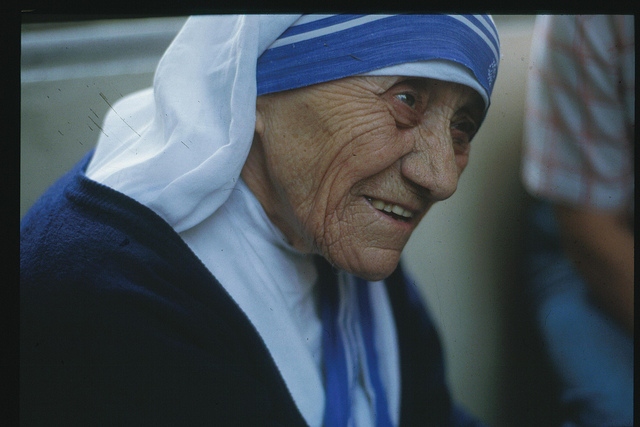 frasi bambini madre teresa