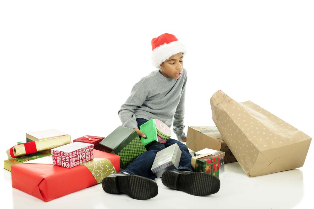 Riciclare i regali di Natale dei bambini