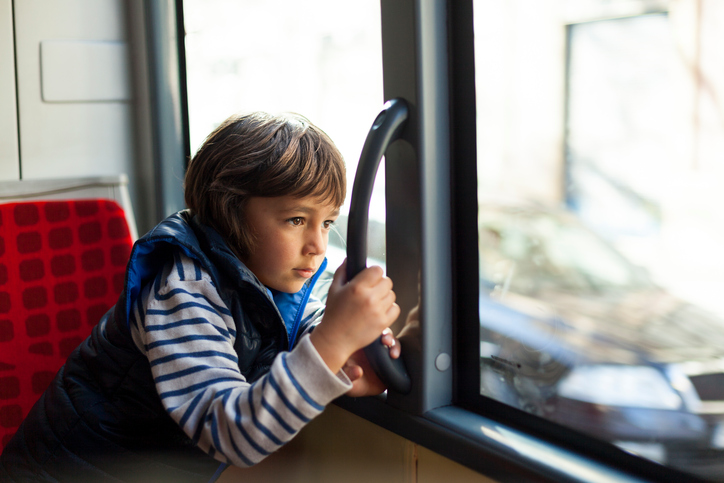 Viaggiare con i bambini sull'autobus