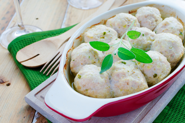 La ricetta delle polpette di pollo al forno per bambini