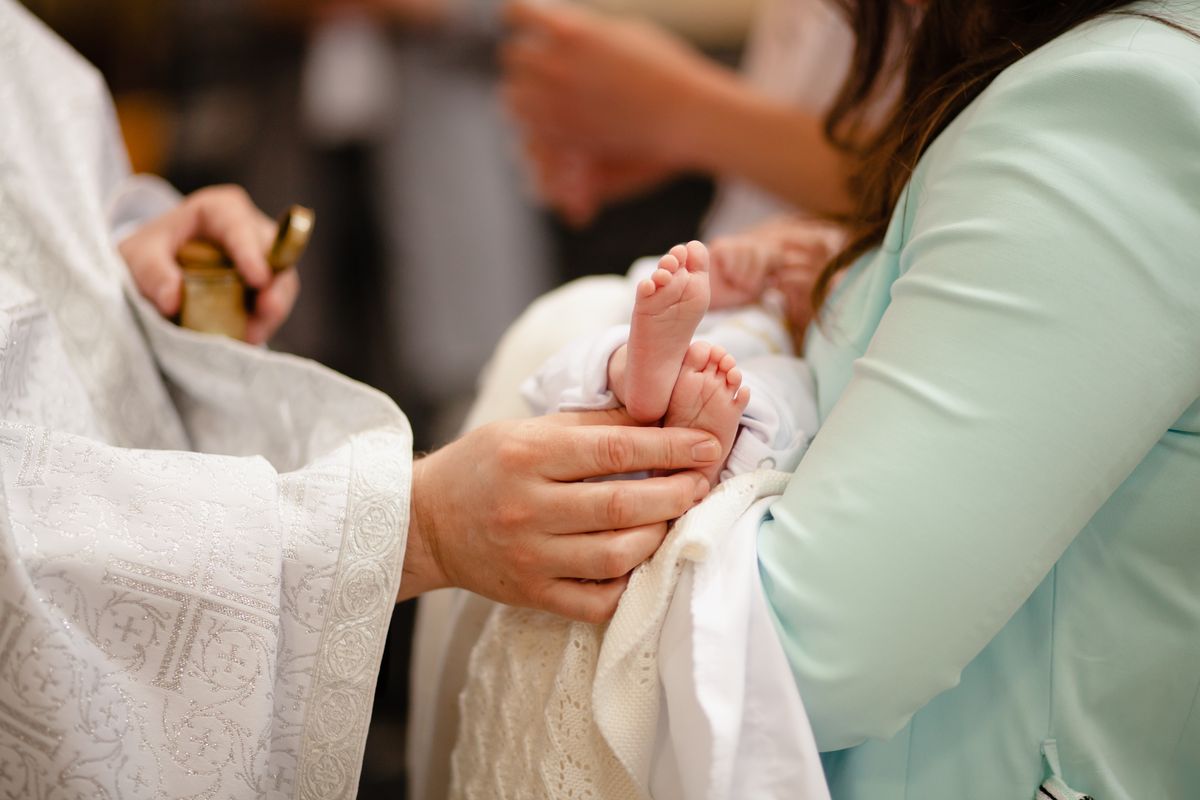 battesimo neonato bambino