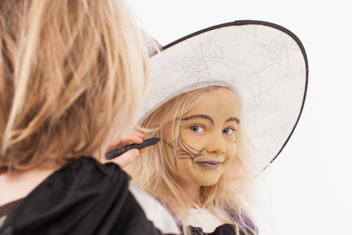 Trucco da strega per bambina