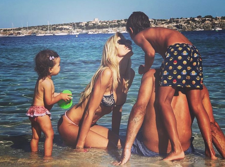 Elena Santarelli parla per la prima volta della malattia del figlio