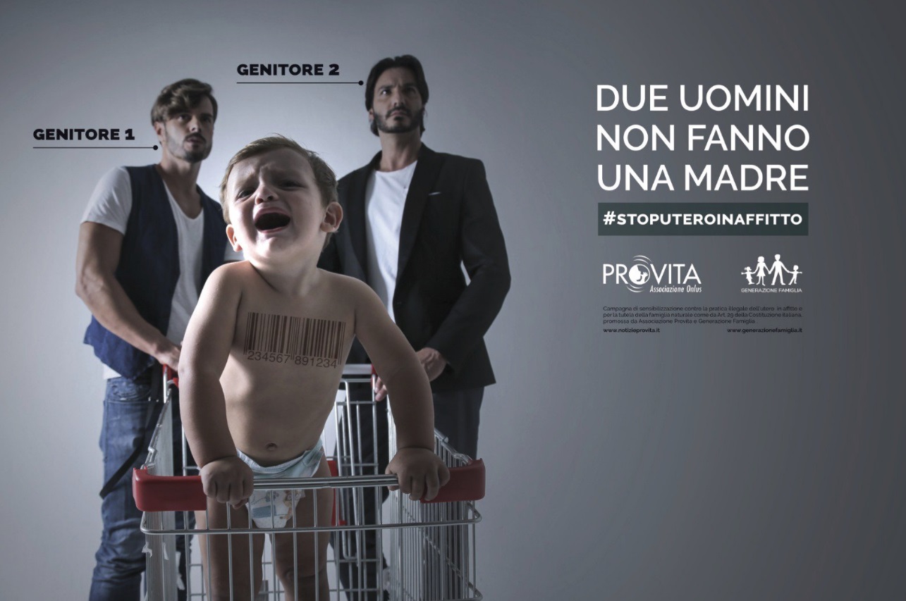 manifesti contro le famiglie Arcobaleno a Torino