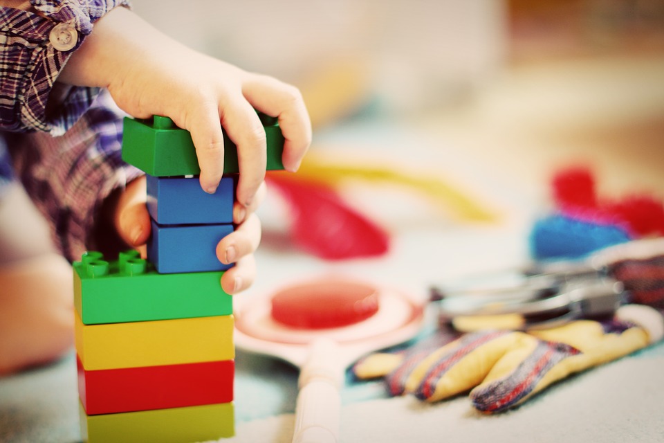 Giochi in legno per bambini