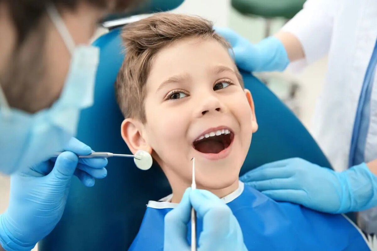 denti dentista bambino visita