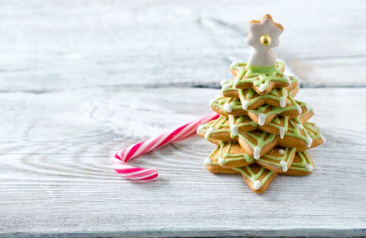 La ricetta degli alberelli di Natale con pasta frolla da regalare ai bimbi
