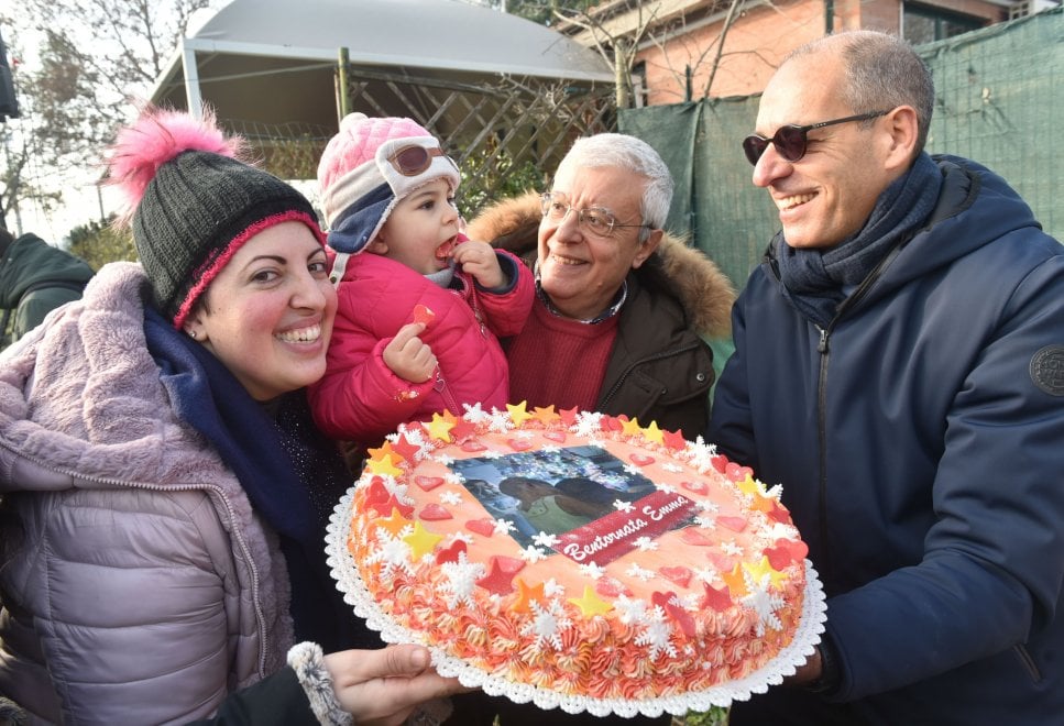 festa per il ritorno a casa di Emma