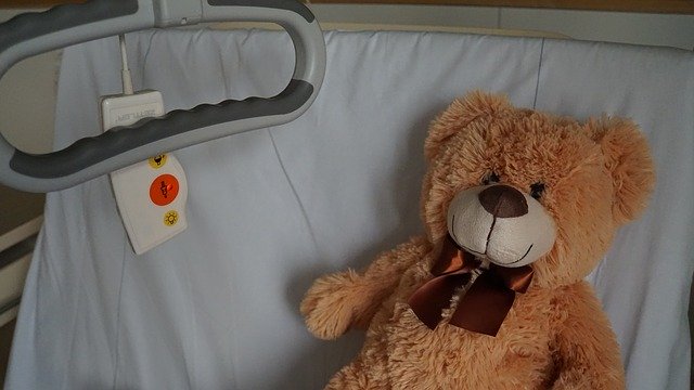 Bambino di 4 anni muore per influenza: la mamma No Vax ha rifiutato il farmaco