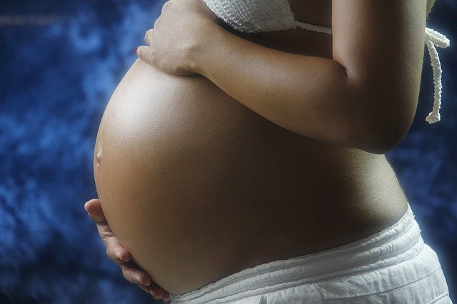 Pregoressia, tra i disturbi alimentari in gravidanza
