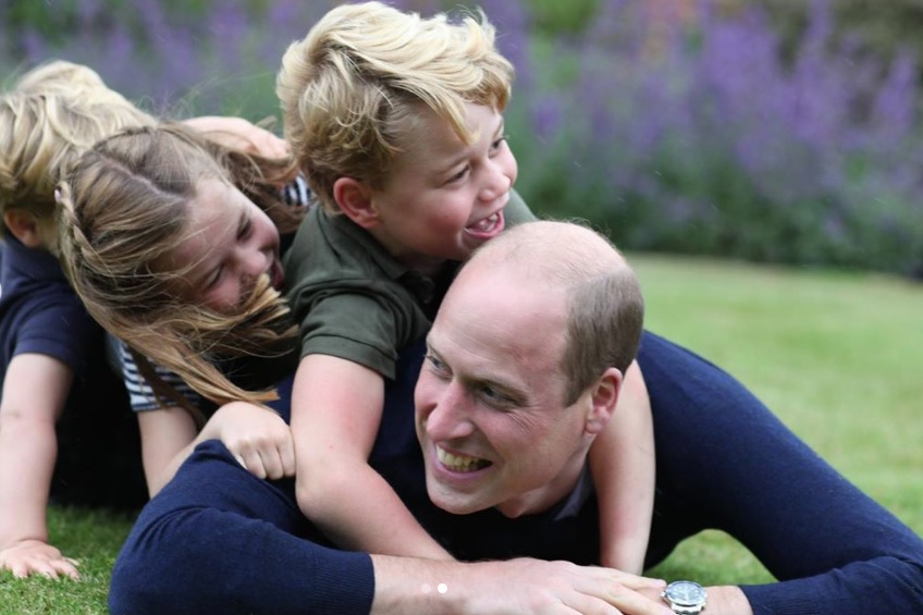 Principe William con i piccoli George, Charlotte e Louis
