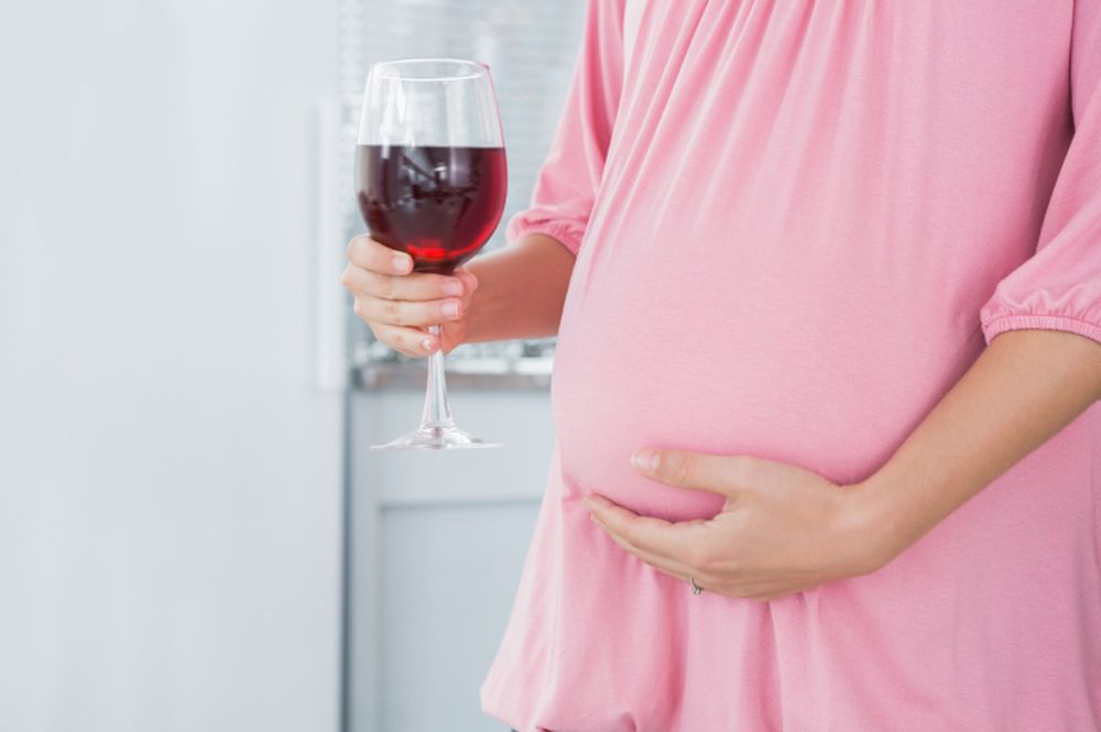 Alimentazione corretta in gravidanza: alcol
