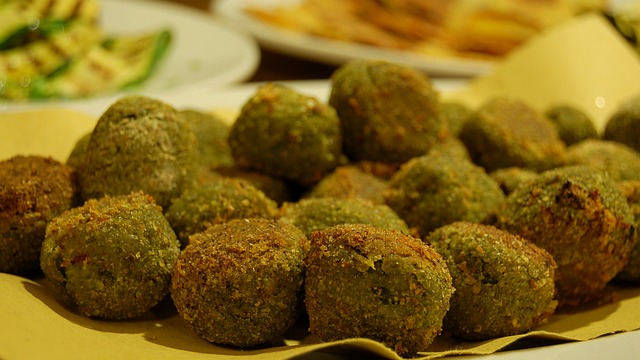 Polpette con broccoli per bambini, la ricetta facile