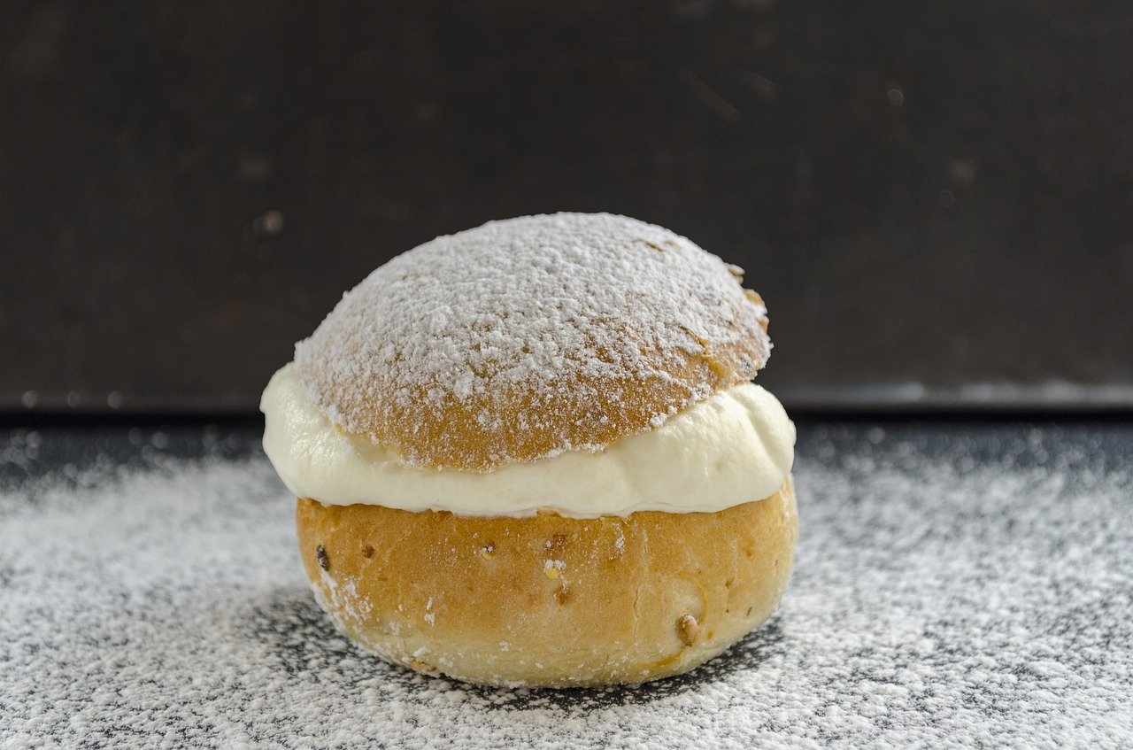 Fiocchi di neve, la ricetta da fare per i bambini