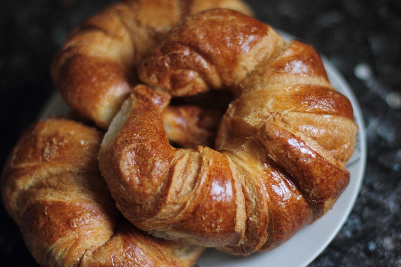 Come fare i cornetti per i bambini con la ricetta veloce