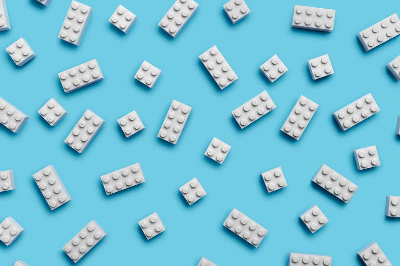 Lego lavora ai mattoncini in plastica riciclata
