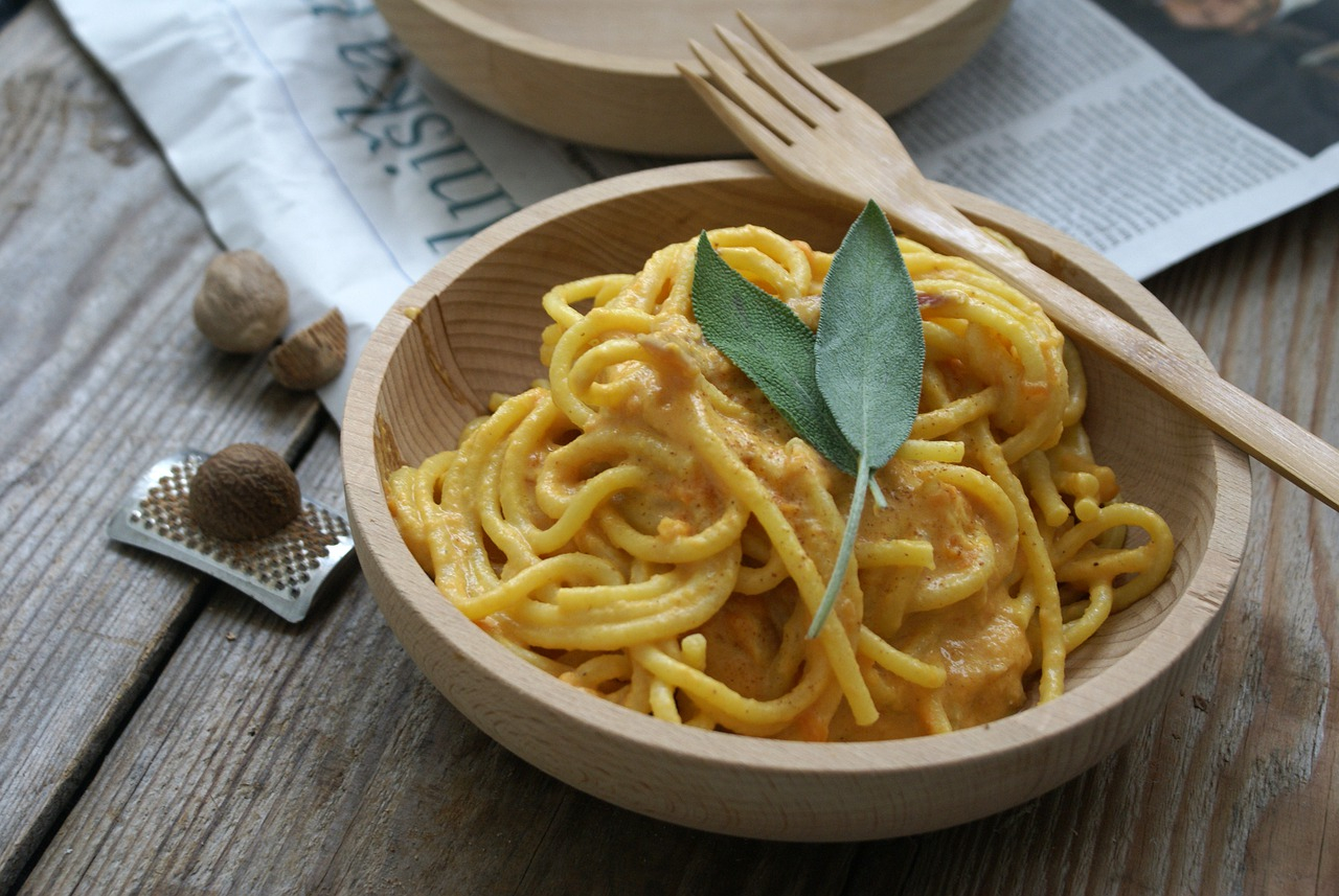 Pasta con zucca e patate per bambini, la ricetta per il pranzo di tutta la famiglia