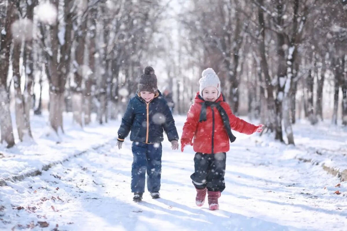 bambini neve freddo