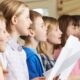 bambini studenti canto scuola prove recita