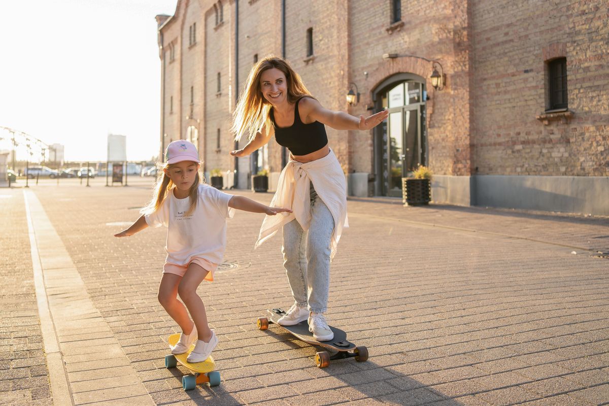 mamma figlia skateboard
