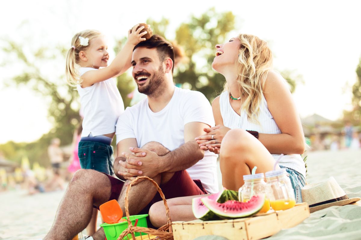 famiglia fa pic-nic