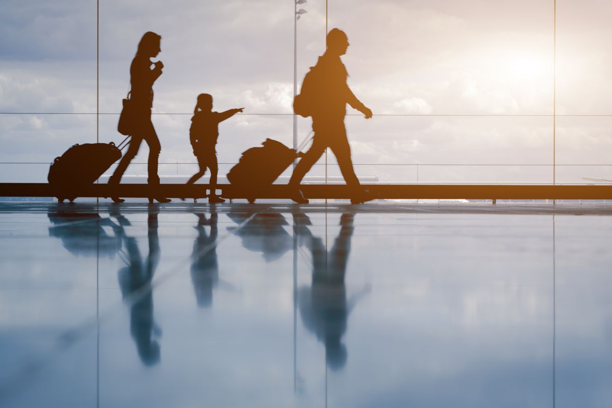 viaggio in famiglia, aeroporto