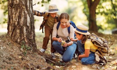 mamma e figli al campeggio