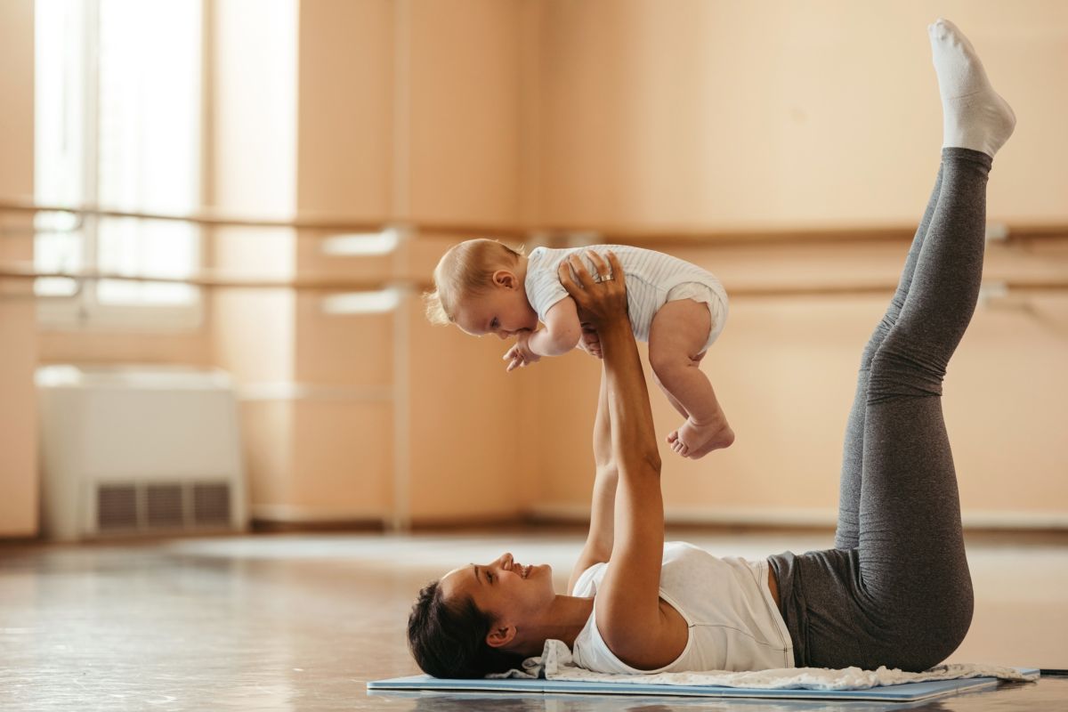 mamma allenamento con bambino