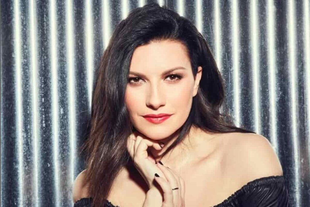 figlia laura pausini identica alla mamma