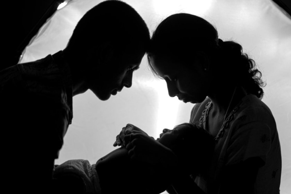 Genitori e neonato Neonato, amore genitori